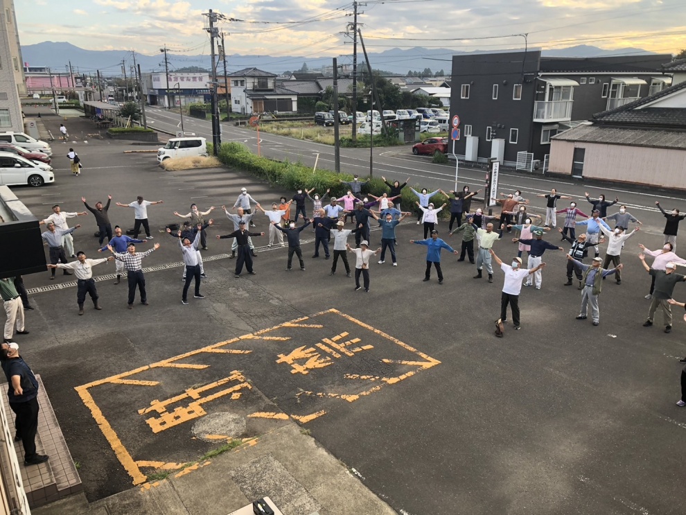 安全集会 体操写真